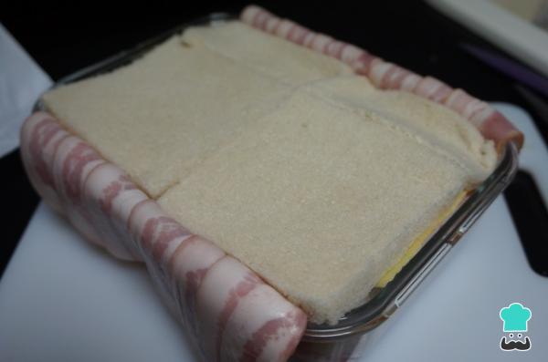 Recette de Gâteau de Pain de Tranche Salé au Four - Étape 4