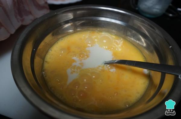 Recette de Gâteau de Pain de Tranche Salé au Four - Étape 5
