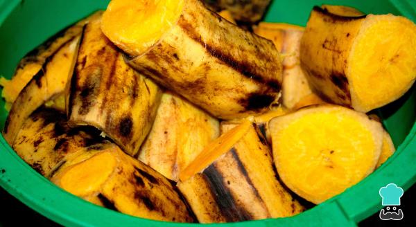 Recette de Tequeños à la banane et au fromage - Étape 2