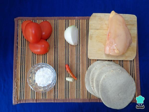 Recette d'Entomatadas au poulet au four - Étape 1