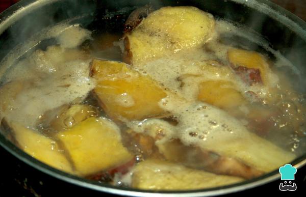 Recette d'arepas aux patates douces et à l'avoine - Étape 1