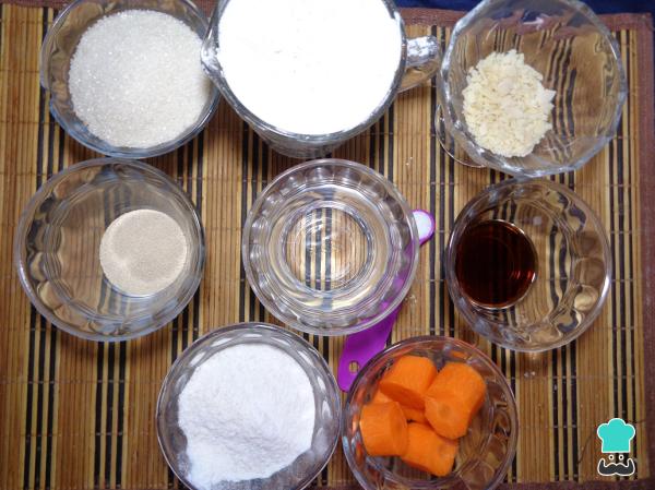 Recette de gâteau aux carottes sans gluten et sans œufs - Étape 1