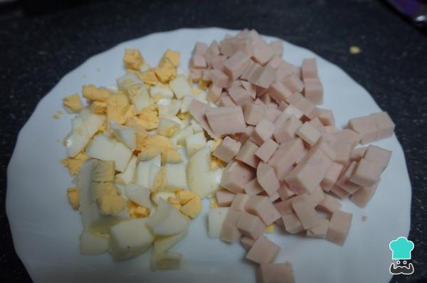 Recette Croquettes de dinde et œufs durs - Étape 1