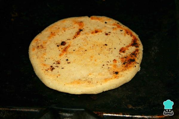 Recette de pizza à la farine de maïs - Étape 5