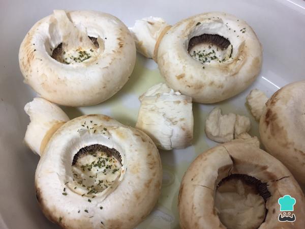 Recette de Champignons au Four à l'Ail et au Persil - Étape 2