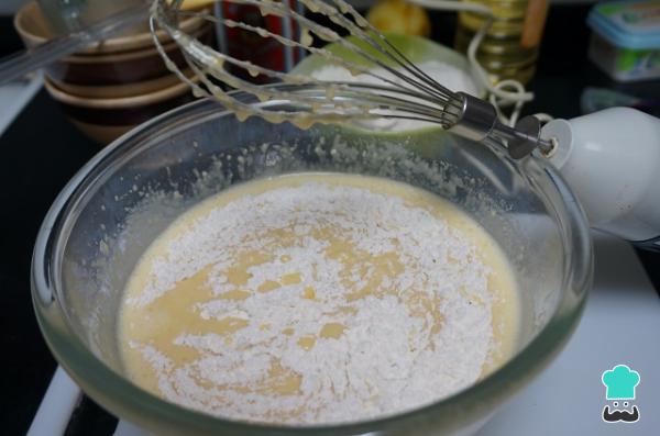 Recette de Cake au yaourt et aux amandes moulues - Étape 5