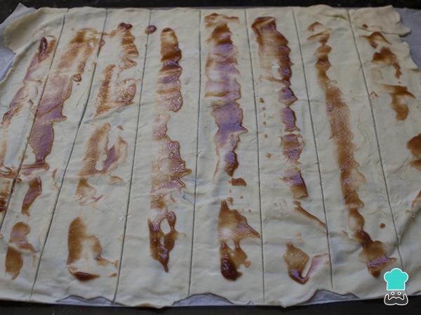 Recette de snacks feuilletés aux saucisses - Étape 4