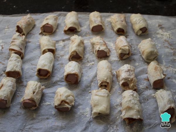 Recette de snacks feuilletés aux saucisses - Étape 5