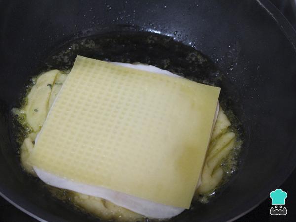 Recette de crêpe de pommes de terre au jambon d'York et au fromage - Étape 5