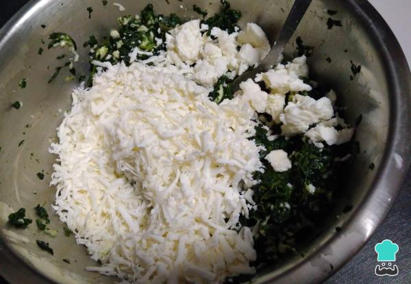 Recette de Dumplings aux épinards et au fromage - Étape 2