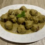 Recette de Boulettes de viande à la sauce verte
