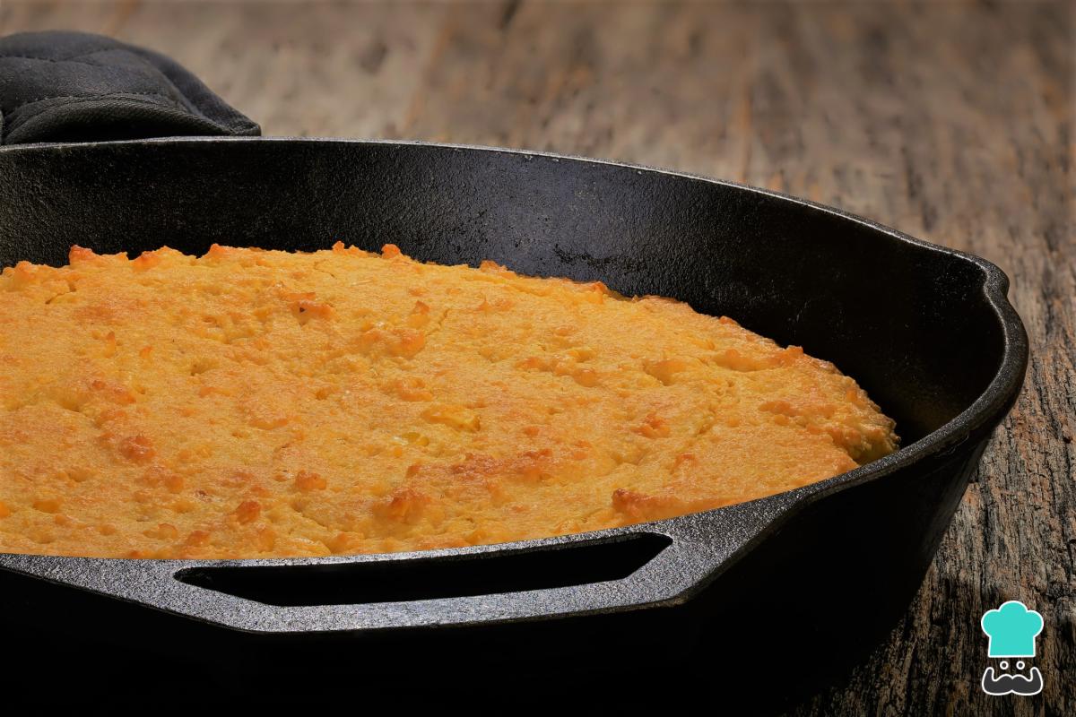 Recette de Gâteau aux bananes mûres dans une poêle