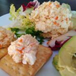 Recette de bâtonnets de crabe avec mayonnaise et œuf