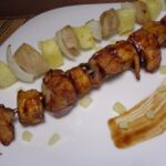 Recette de brochettes de porc au four à l'ananas