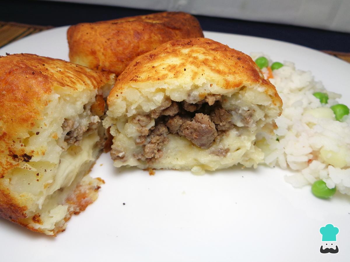Recette de croquettes de pommes de terre au bœuf haché et au fromage